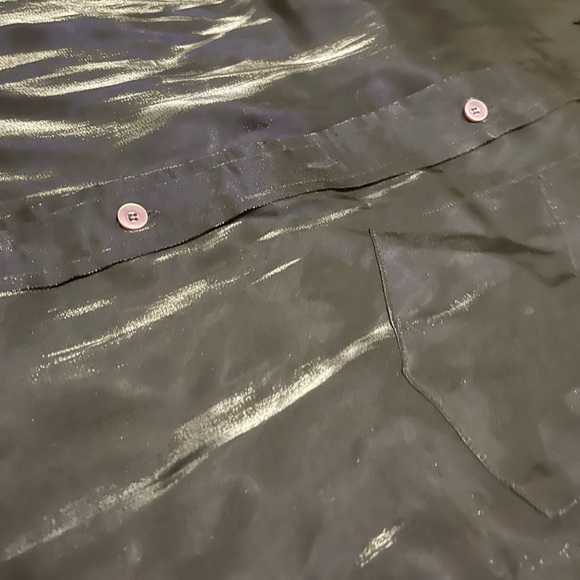 Tissot Botton up shirt colour changing - Picture 3 of 4